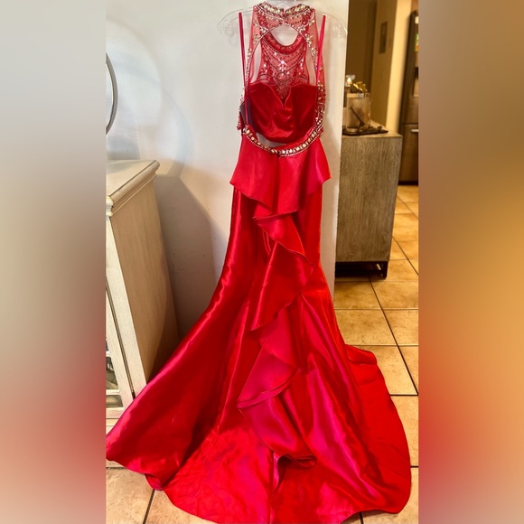 Dancing Queen. - Picture 4 of 10